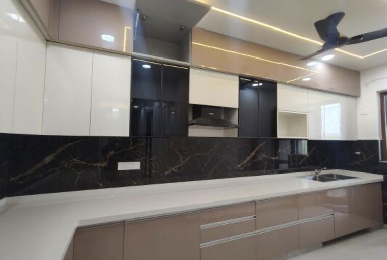Kitchen, sector 2 4 Bedroom 160 Sq.Yd. Independent House In Sector 2 Faridabad 10733028