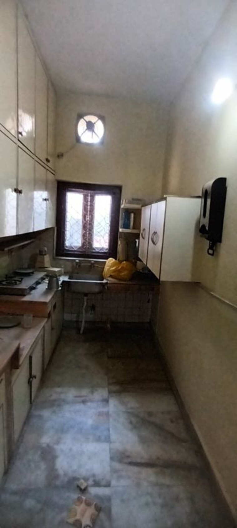 undefined, sector 16 1 Bedroom 950 Sq.Ft. Independent House In Sector 16 Faridabad 10733066