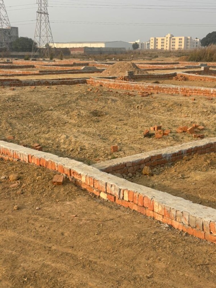 undefined, solitaire-pride  1000 Sq.Ft. Plot In Jhalwa Allahabad 10732825