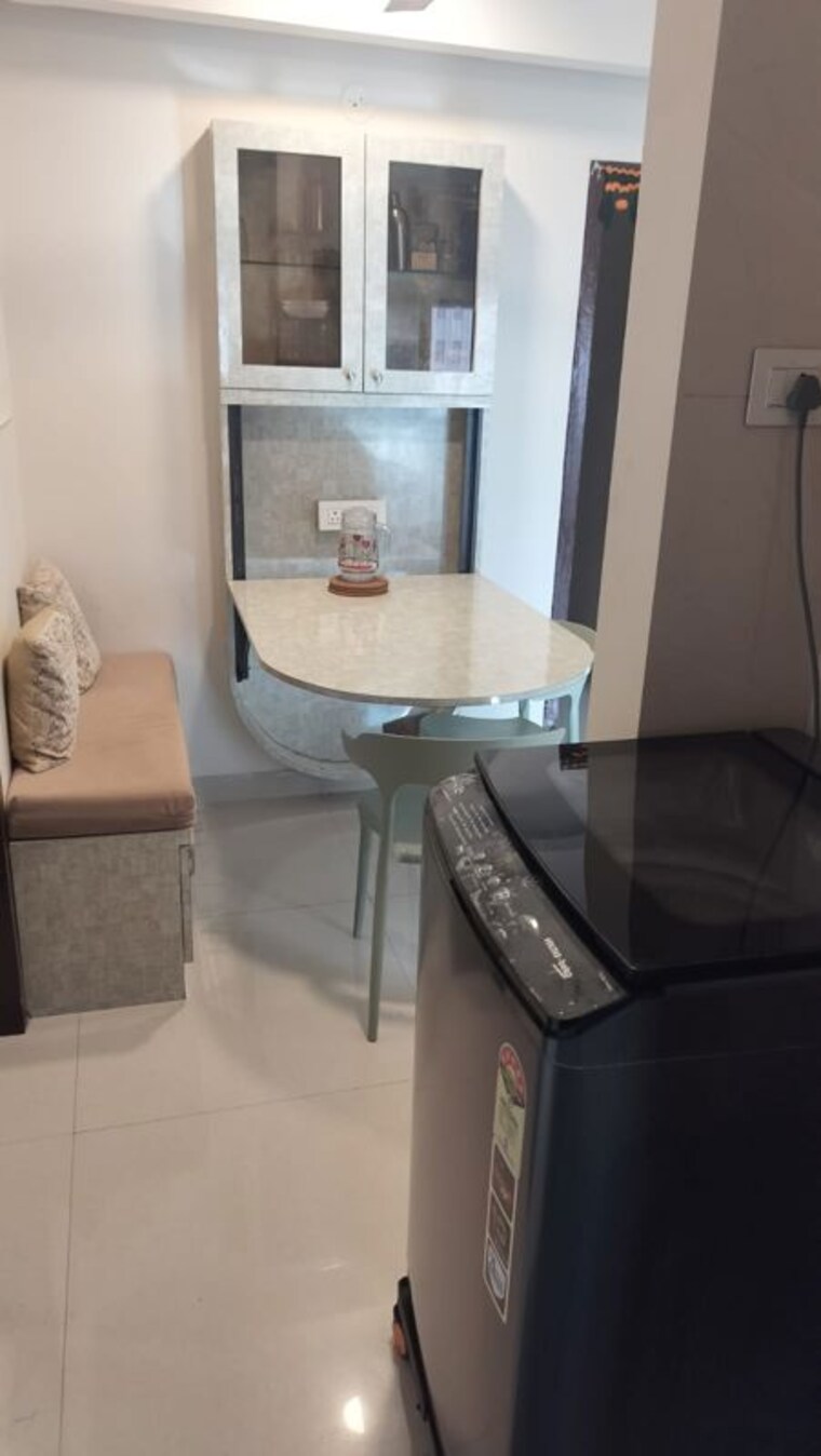Bathroom, worli 2 Bedroom 550 Sq.Ft. Apartment In Worli Mumbai 10733054