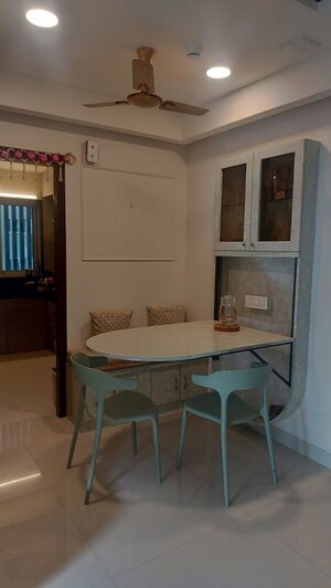 Room in 2 BHK Apartment at Worli – for Rent