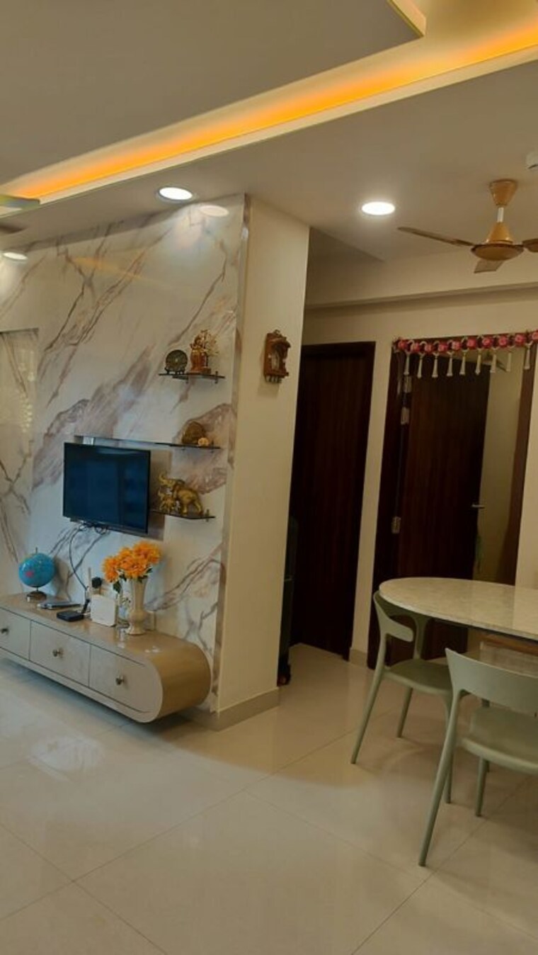 Room, worli 2 Bedroom 550 Sq.Ft. Apartment In Worli Mumbai 10733054