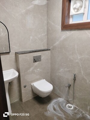 Bathroom in 5 BHK Villa at Vikrant Khand – for Rent
