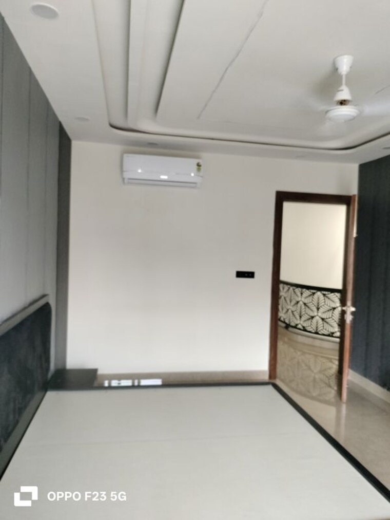 Room, vikrant khand 5 Bedroom 3200 Sq.Ft. Villa In Vikrant Khand Lucknow 10733037