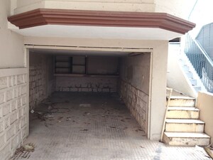 Parking in 4 BHK Independent House at Bsk 2nd Stage – for Sale