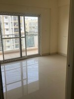 2 BHK +  1215 Sq.Ft. Apartment in SS Snowdrop