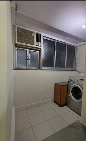  1 BHK Apartment at Santacruz West – for Rent