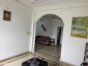 Building Lobby in 3 BHK Builder Floor at Green Fields Colony – for Rent