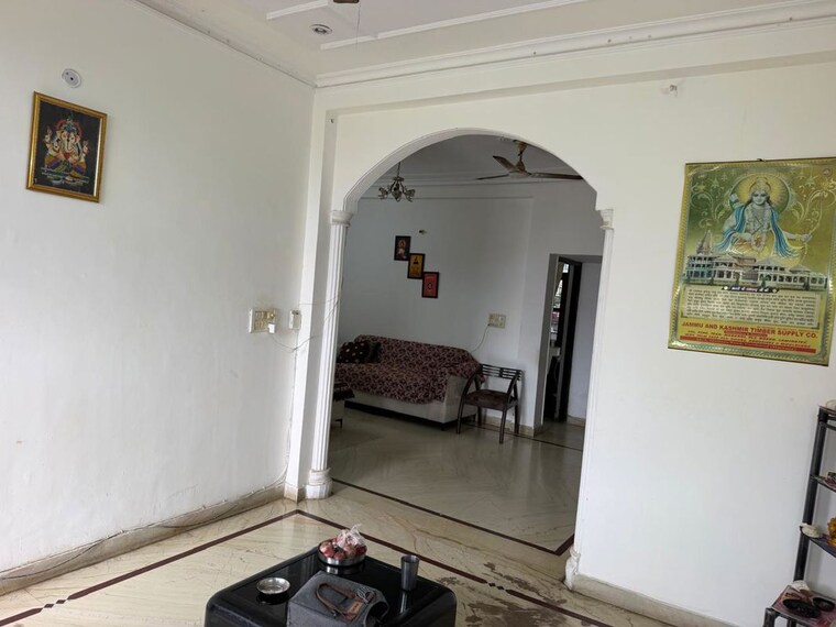 undefined, green fields colony 3 Bedroom 1450 Sq.Ft. Builder Floor In Green Fields Colony Faridabad 10733165