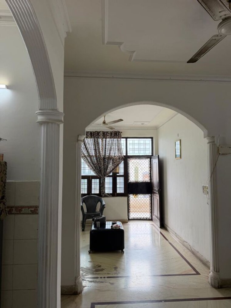 undefined, green fields colony 3 Bedroom 1450 Sq.Ft. Builder Floor In Green Fields Colony Faridabad 10733165