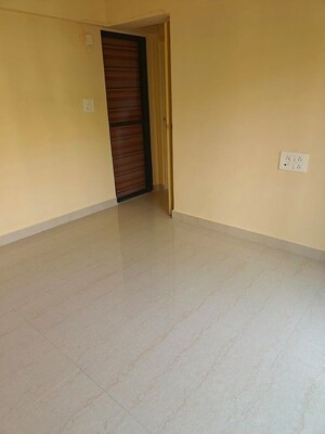 Room in 1 BHK Apartment at HDIL Premier Exotica, Kurla West – for Rent