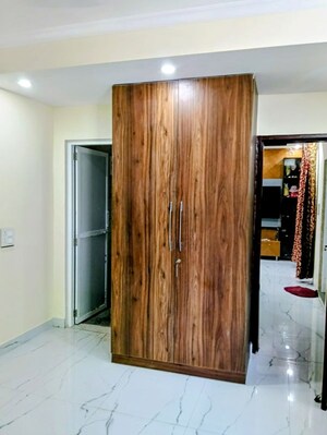 Room in 2 BHK Apartment at Sector 16b Dwarka – for Sale