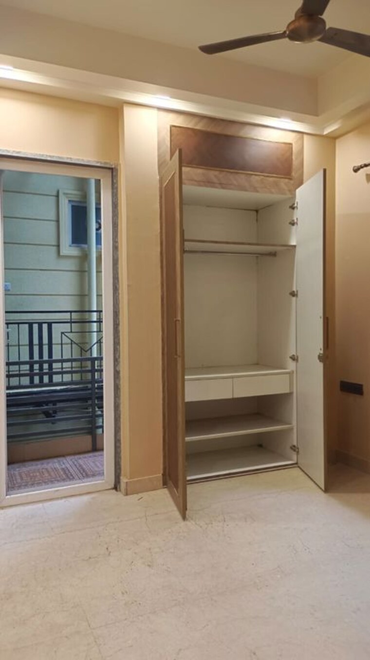undefined, new rajinder nagar 3 Bedroom 910 Sq.Ft. Builder Floor In New Rajinder Nagar Delhi 10733220