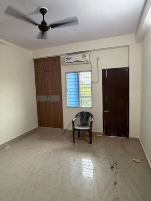 Room in 2 BHK Apartment at Latma Road – for Rent