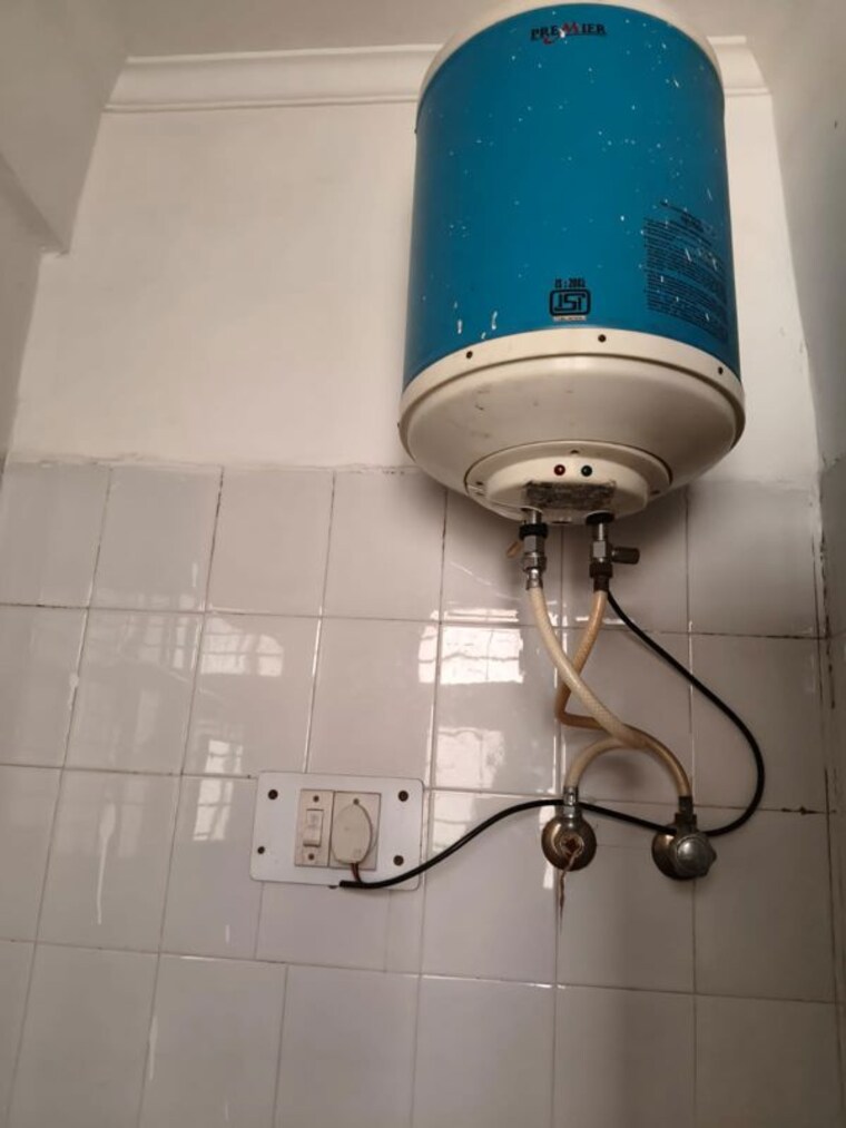 Bathroom, sector 4 2 Bedroom 834 Sq.Ft. Apartment In Sector 4 Panchkula 10712724