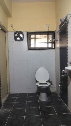 Bathroom in 3 BHK Apartment at Prashasan Nagar – for Rent
