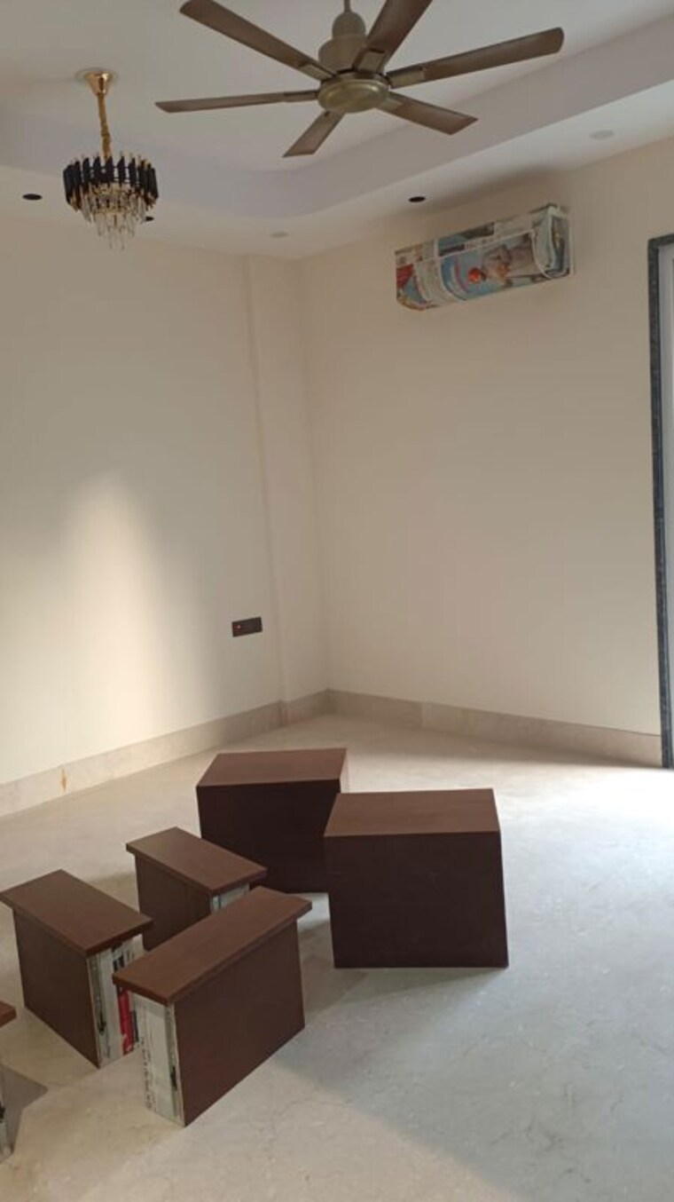 undefined, east patel nagar 3 Bedroom 1803 Sq.Ft. Builder Floor In East Patel Nagar Delhi 10733242