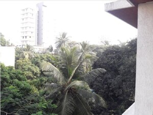 2 BHK Apartment – Exterior View View at Khar West - for Rent