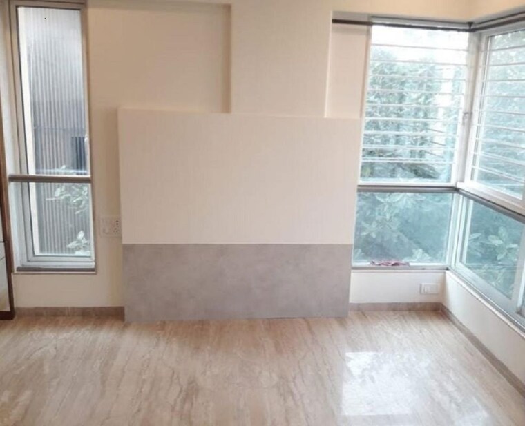 Room, khar west 2 Bedroom 700 Sq.Ft. Apartment In Khar West Mumbai 10733249