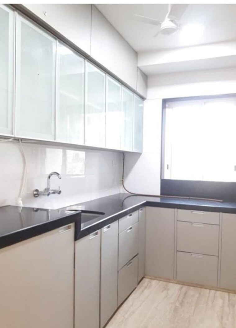 Kitchen, khar west 2 Bedroom 700 Sq.Ft. Apartment In Khar West Mumbai 10733249