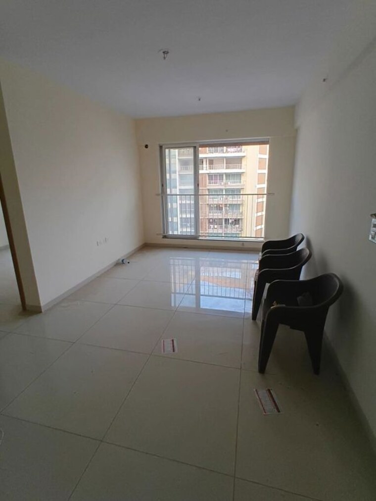 Living Room, godrej-nest-kandivali 3 Bedroom 860 Sq.Ft. Apartment In Kandivali East Mumbai 10733253
