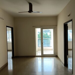 Room in 3 BHK Builder Floor at Madhapur – for Rent