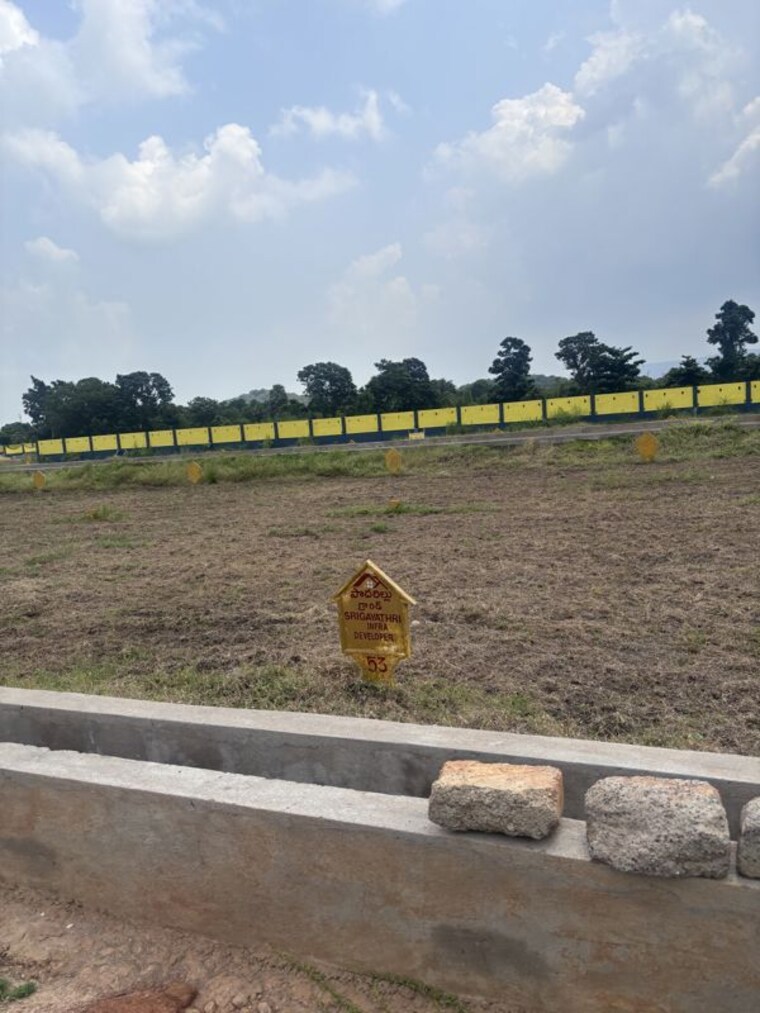 undefined, mylavaram  168 Sq.Yd. Plot In Mylavaram Vijayawada 10733268
