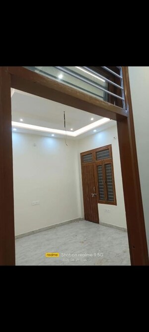 Room in 2 BHK Independent House at Budheshwar – for Sale