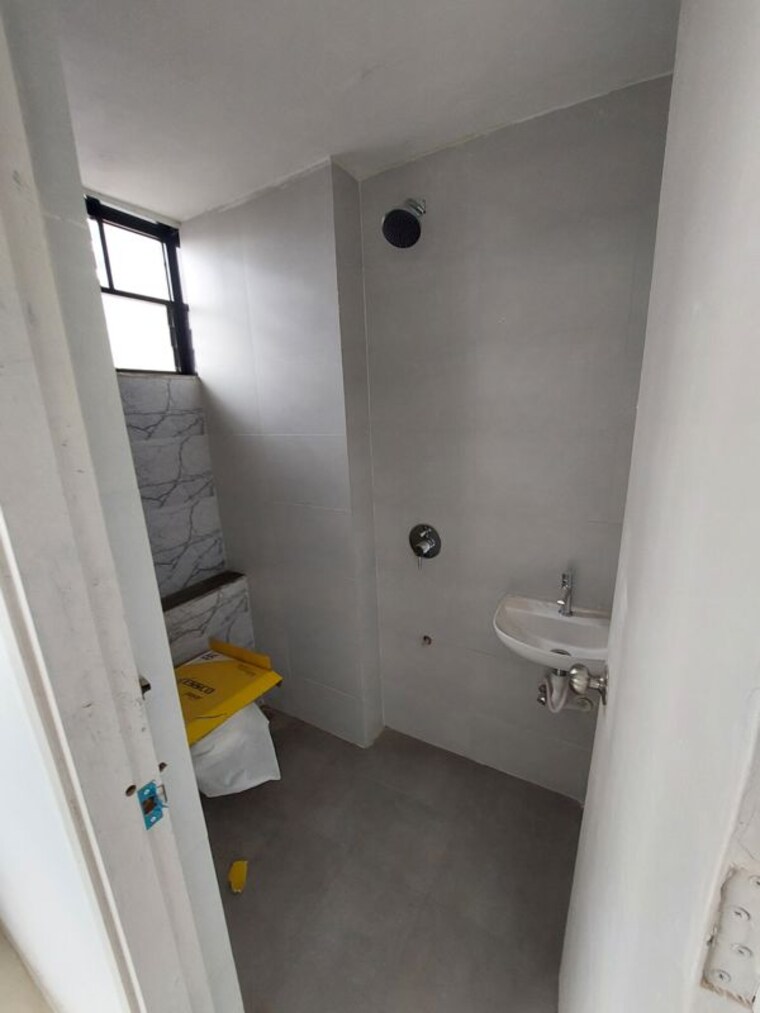 Bathroom, vasna 3 Bedroom 2070 Sq.Ft. Apartment In Vasna Ahmedabad 10733299