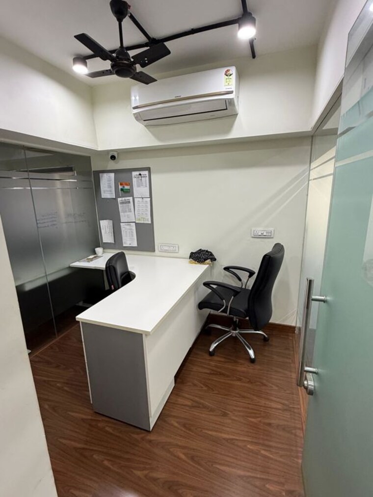 Team Area, bodakdev Commercial Office Space 3800 Sq.Ft. In Bodakdev Ahmedabad 10733301
