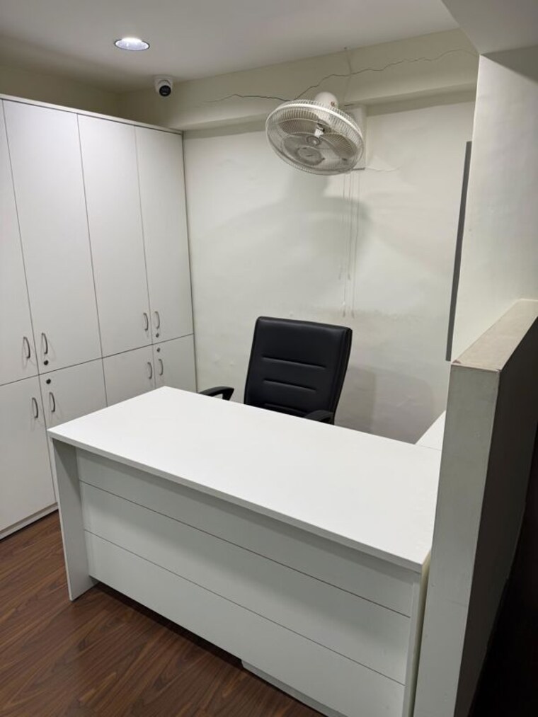 Bathroom, bodakdev Commercial Office Space 3800 Sq.Ft. In Bodakdev Ahmedabad 10733301