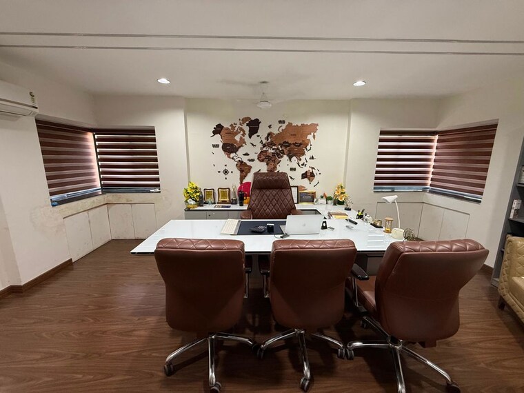 Team Area, bodakdev Commercial Office Space 3800 Sq.Ft. In Bodakdev Ahmedabad 10733301