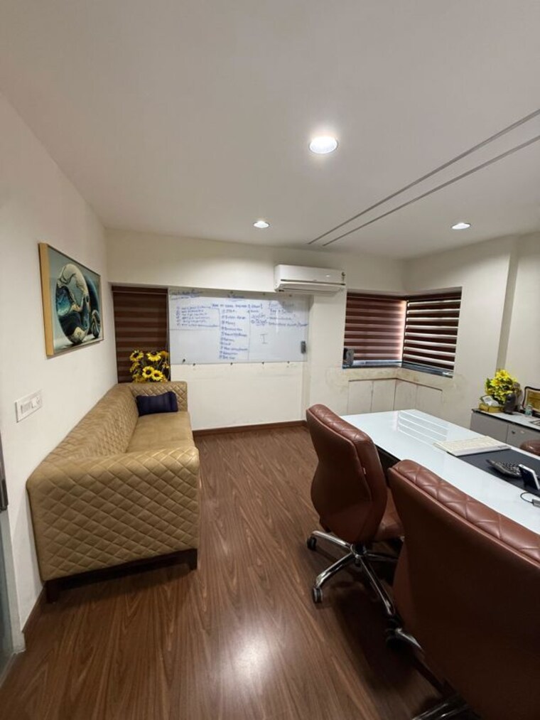 Kitchen, bodakdev Commercial Office Space 3800 Sq.Ft. In Bodakdev Ahmedabad 10733301