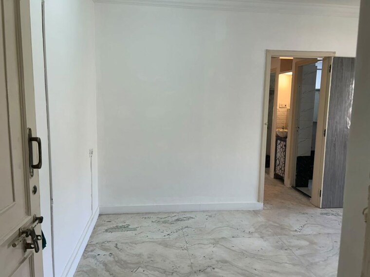 Room, ravi-estate 1 Bedroom 450 Sq.Ft. Apartment In Pokhran Road No One Thane 10733332
