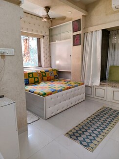 2 BHK +Apartment For Rent in Bandra West