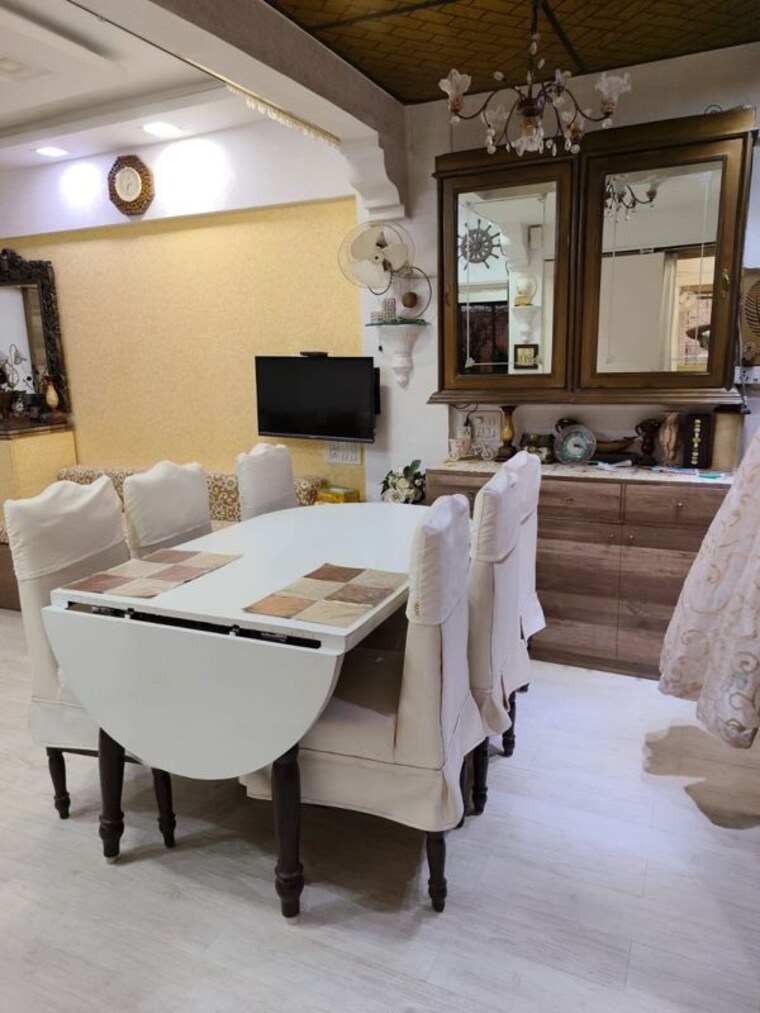 Dining area, bandra west 2 Bedroom 700 Sq.Ft. Apartment In Bandra West Mumbai 10733350