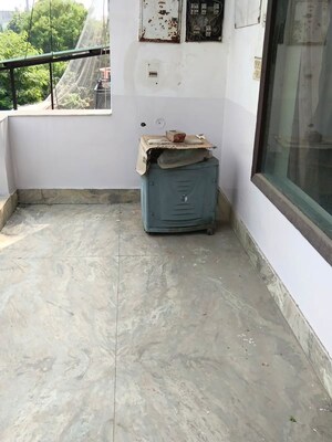 Kitchen in 3.5 BHK Villa at Sector 55 – for Rent