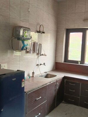 Kitchen in 3.5 BHK Villa at Sector 55 – for Rent