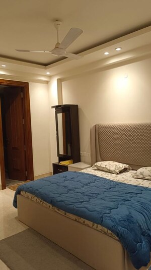 Bedroom in 3 BHK Builder Floor at New Rajinder Nagar – for Rent