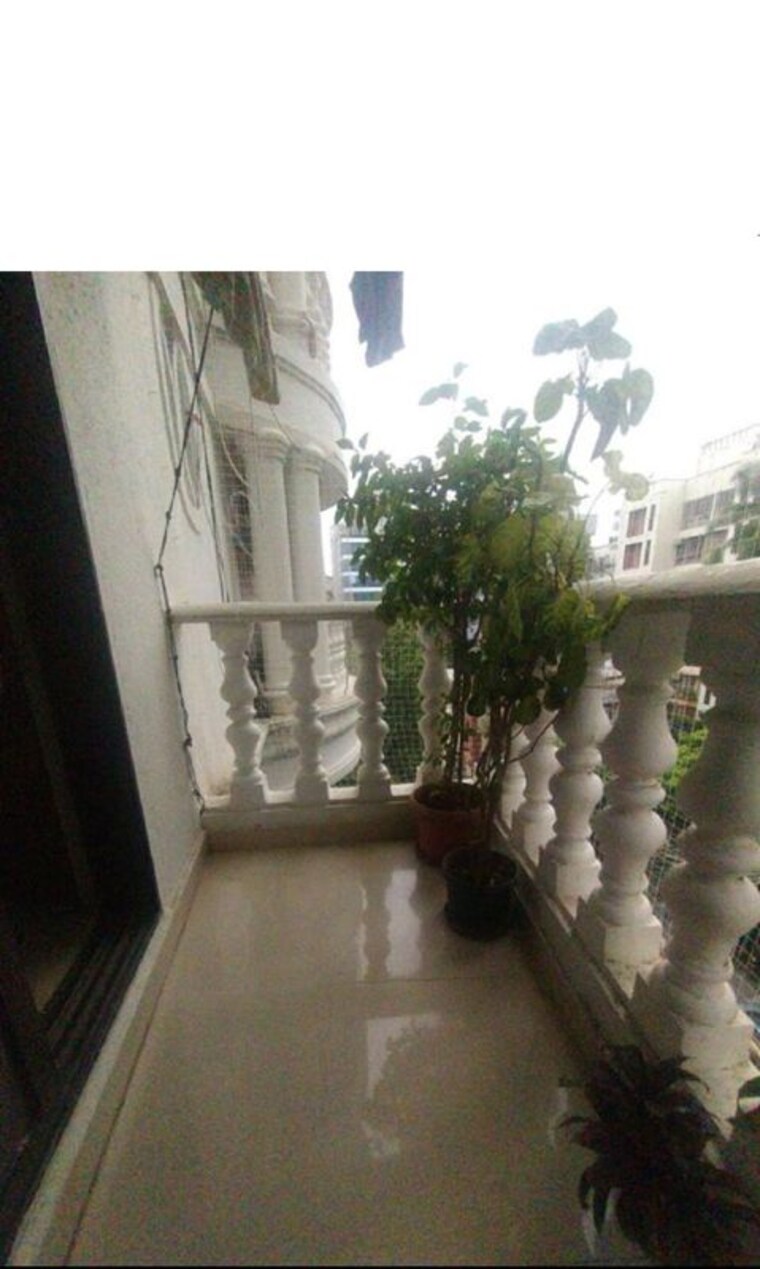Balcony, bandra west 2 Bedroom 700 Sq.Ft. Apartment In Bandra West Mumbai 10733372