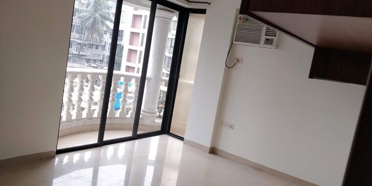 Room, bandra west 2 Bedroom 700 Sq.Ft. Apartment In Bandra West Mumbai 10733372