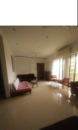 2 BHK Apartment For Rent in Bandra West