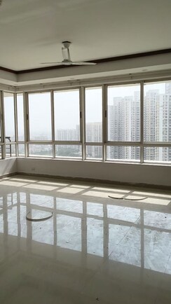4 BHK +Apartment For Rent in Jaypee Greens Kalypso Court