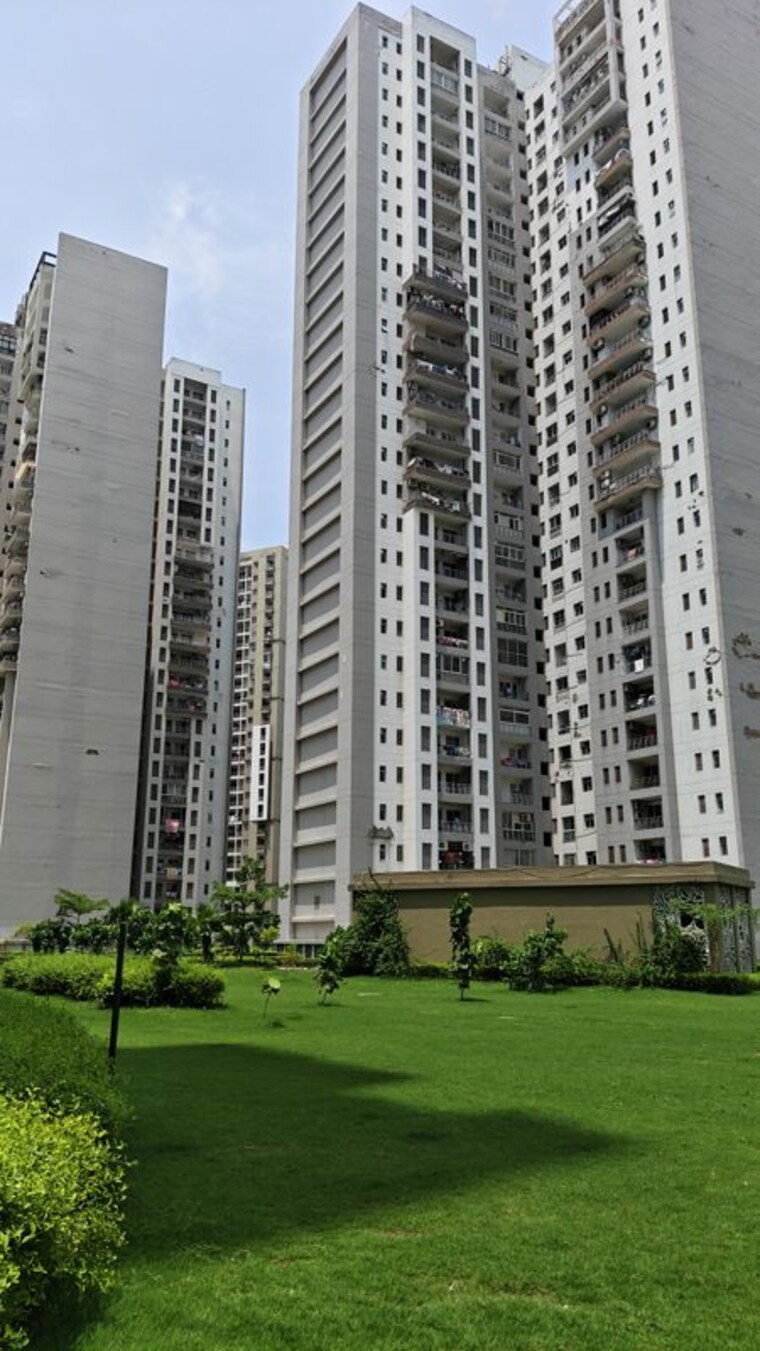 Exterior View, lotus-panache 4 Bedroom 2795 Sq.Ft. Apartment In Sector 110 Noida 10565483
