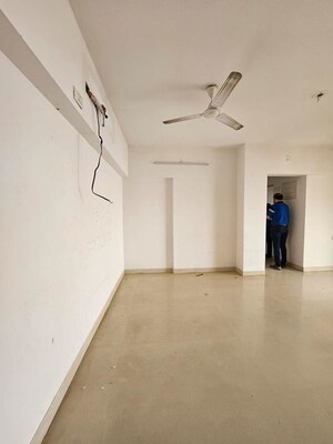 Room in 1 BHK Apartment at Raunak Delight, Owale – for Rent
