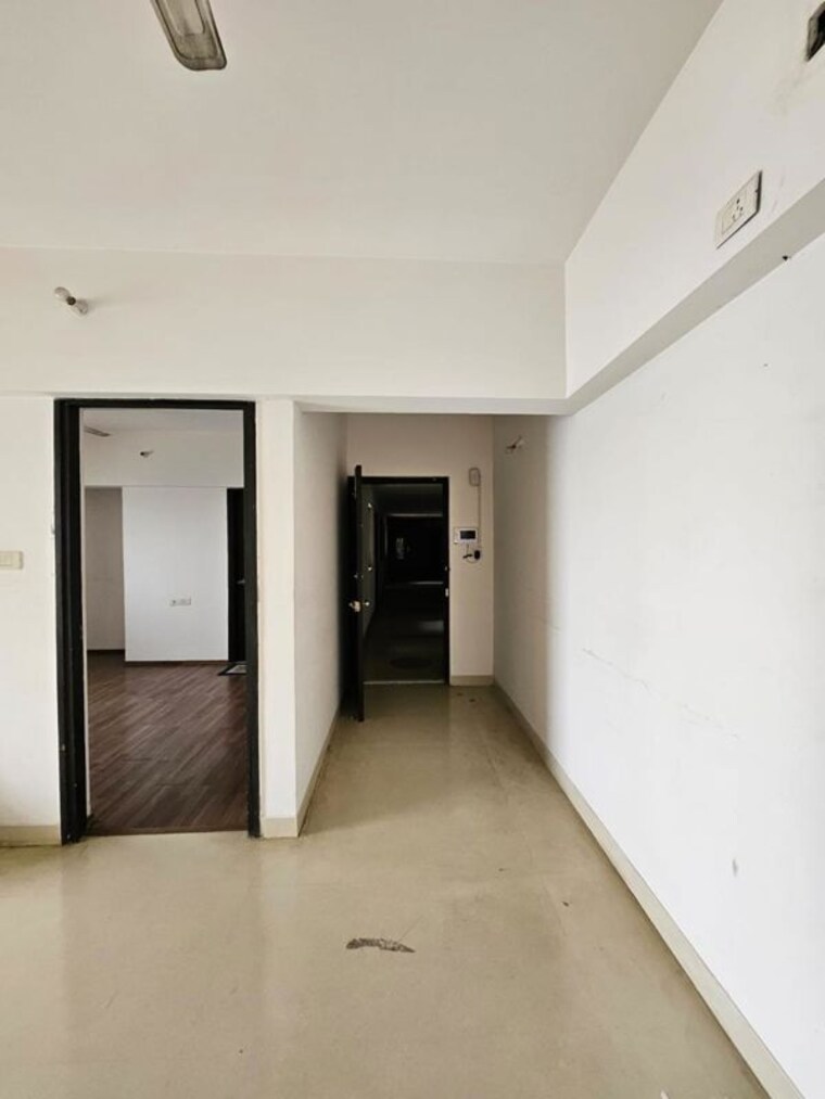 Room, lodha-splendora-river-view 3 Bedroom 1100 Sq.Ft. Apartment In Ghodbunder Road Thane 10733403