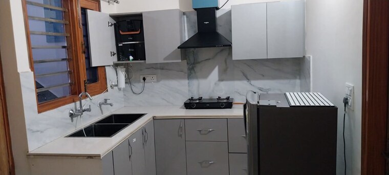 Kitchen, guru teg bahadur nagar 2 Bedroom 150 Sq.Yd. Builder Floor In Guru Teg Bahadur Nagar Mohali 10733396