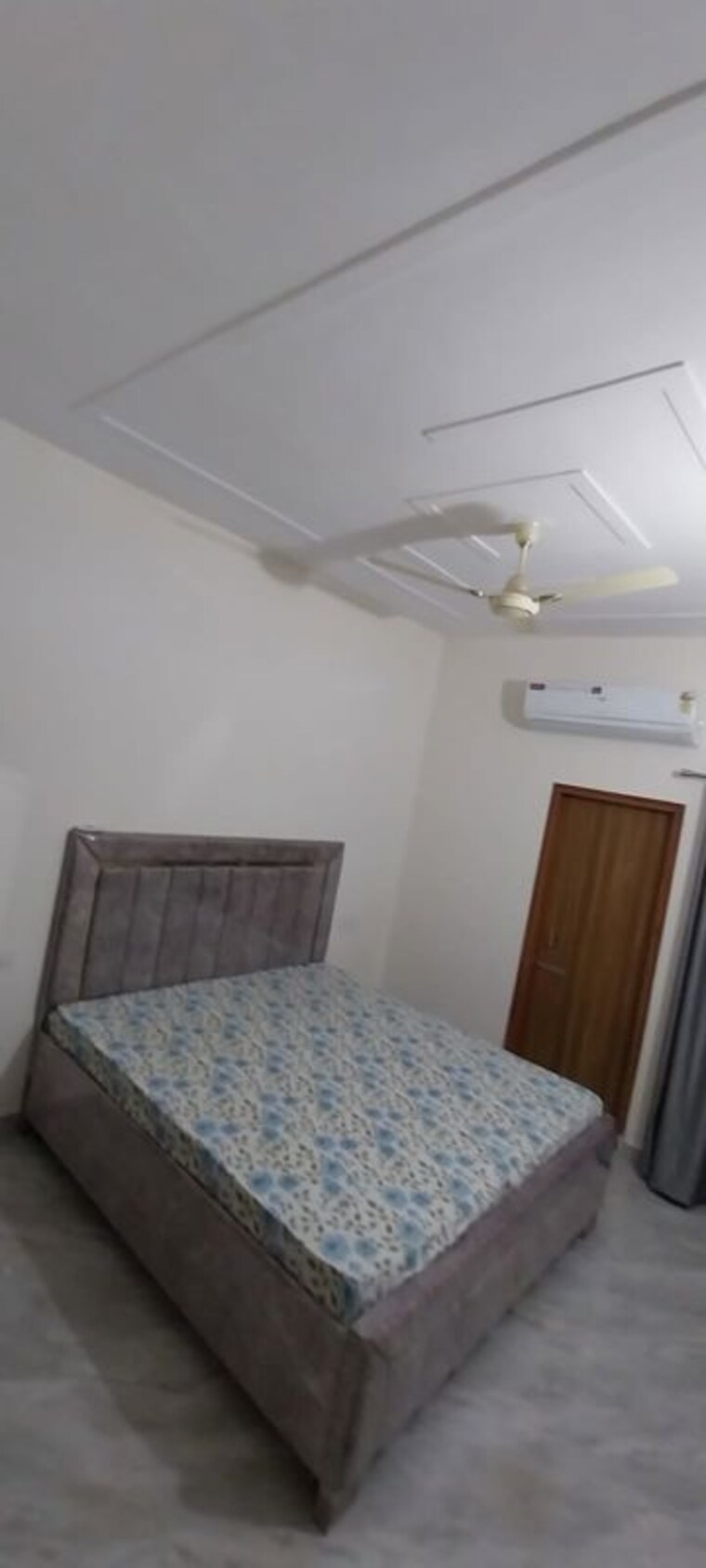 Bedroom, guru teg bahadur nagar 2 Bedroom 150 Sq.Yd. Builder Floor In Guru Teg Bahadur Nagar Mohali 10733396