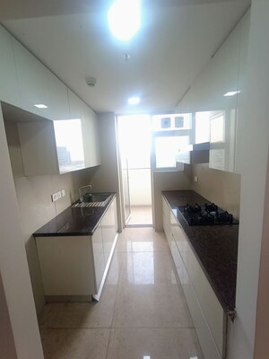 Kitchen in 2.5 BHK Apartment at Emaar Digi Homes, Sector 62 – for Rent
