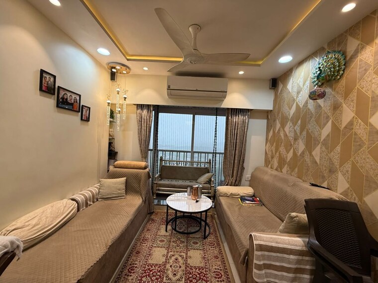 Living Room, palacia-kingston-phase-2 2 Bedroom 669 Sq.Ft. Apartment In Ghodbunder Road Thane 10733454